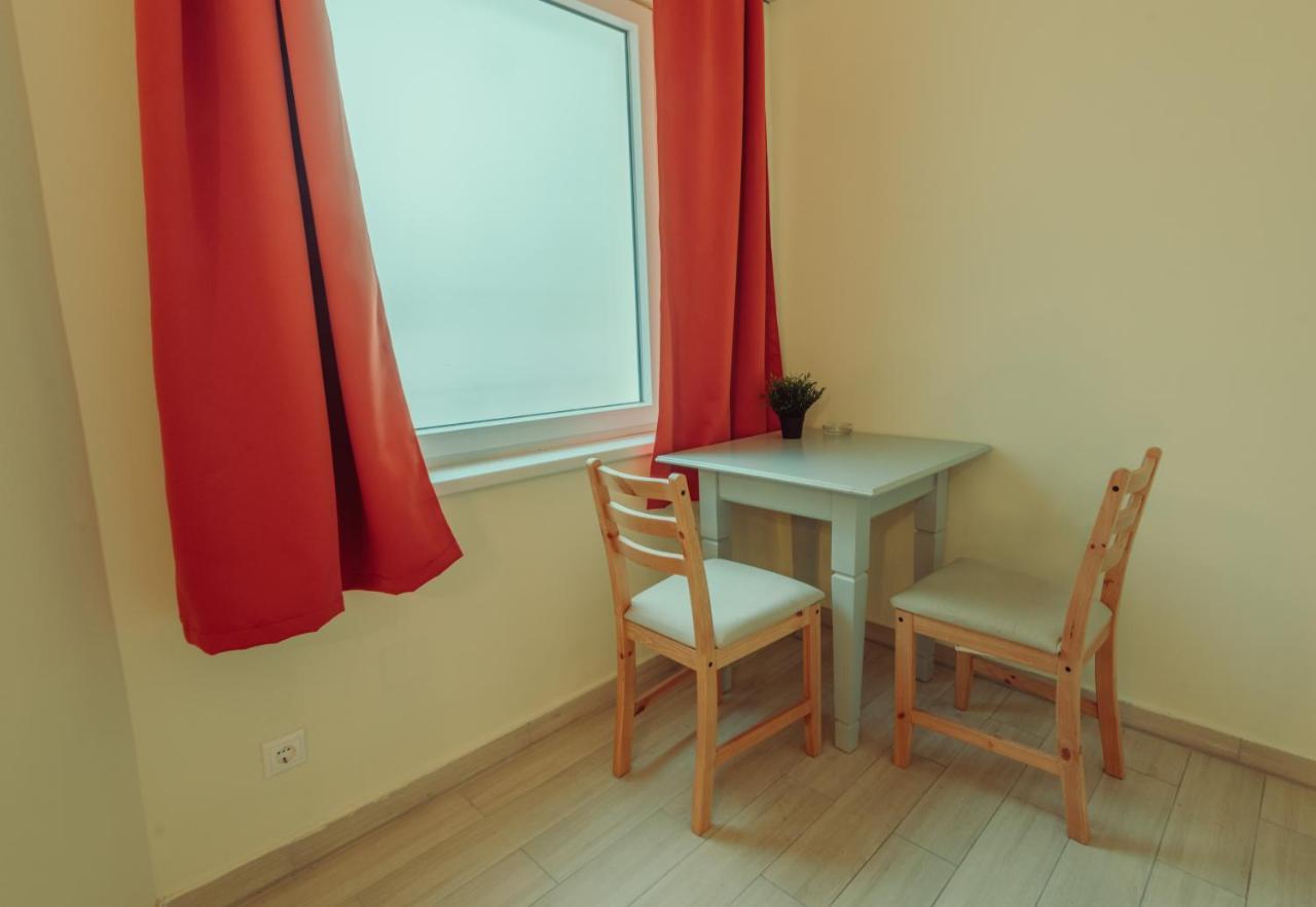Pater Apartments And Rooms Сиофок Екстериор снимка